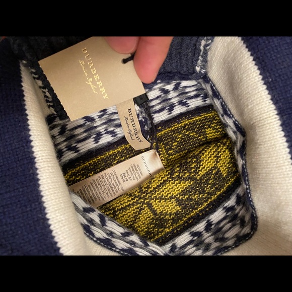 ❤️$295 Burberry Fair Isle Wool Blend Beanie NWT - Picture 5 of 6